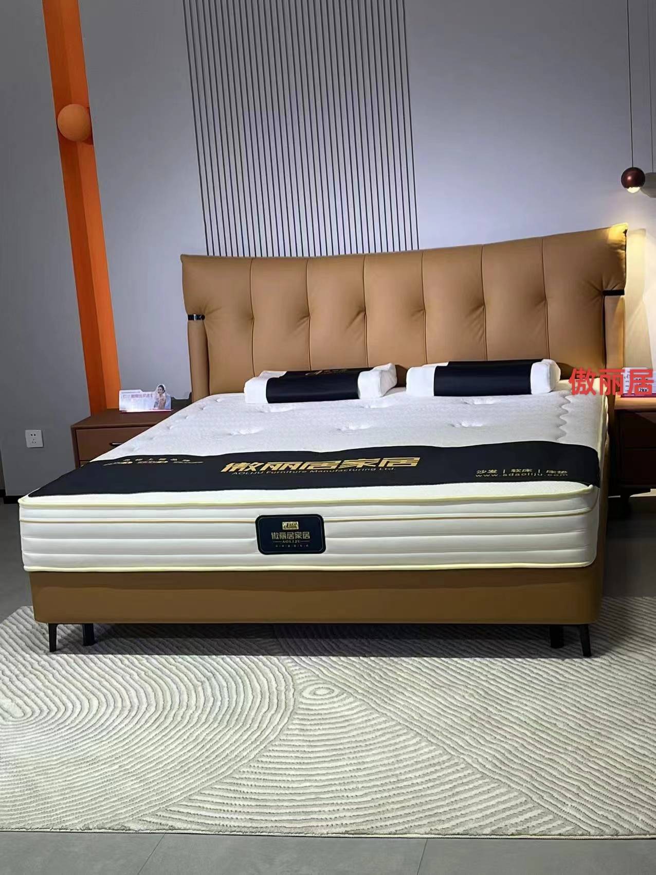 中国布艺沙发十大品牌称号成为行业领军品牌。AG旗舰厅网站傲丽居家居：始于1988